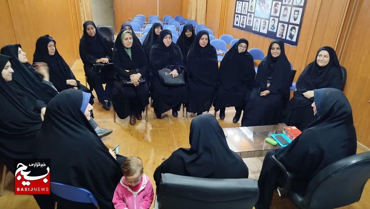 کنگره ۸۰۰۰ شهید استان گیلان، همدلی بانوان را به نمایش گذاشت