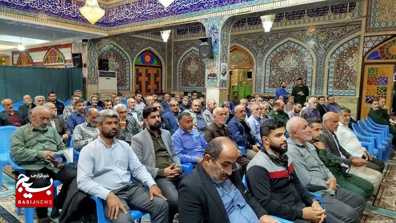 فرماندهان پایگاهها باید مقدمهساز ظهور و حافظان انسجام ملی باشند فرماندهان پایگاهها باید مقدمهساز ظهور و حافظان انسجام ملی باشند