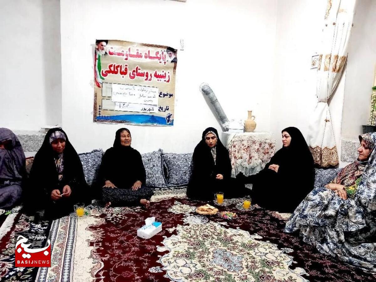 دیدار با خانواده شهید اسماعیل زنده بودی توسط پایگاه زینبیه قباکلکی تنگستان