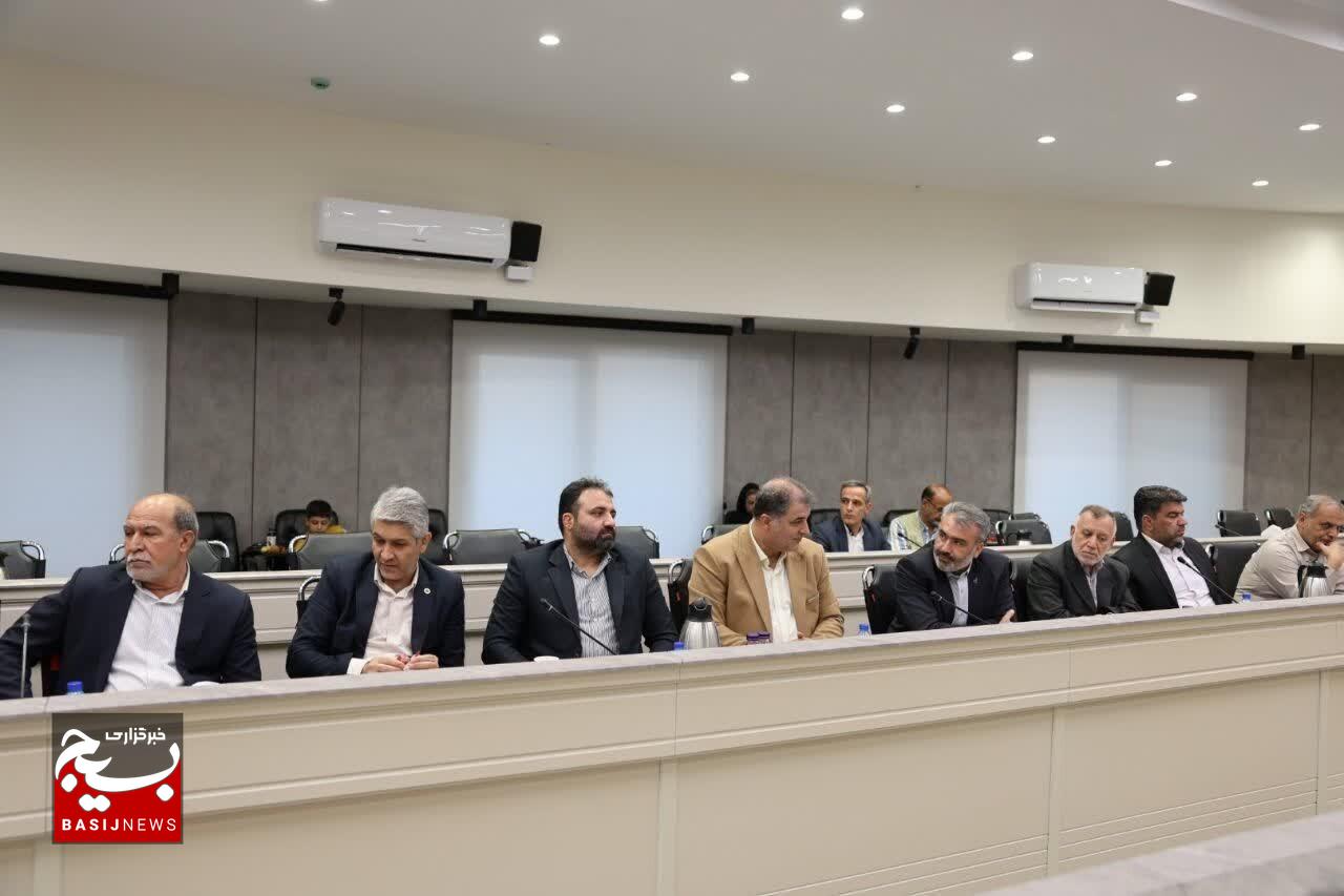 پرواز تهران ـ بیرجند نقطه عطف توسعه خراسان جنوبی است پرواز تهران ـ بیرجند نقطه عطف توسعه خراسان جنوبی است