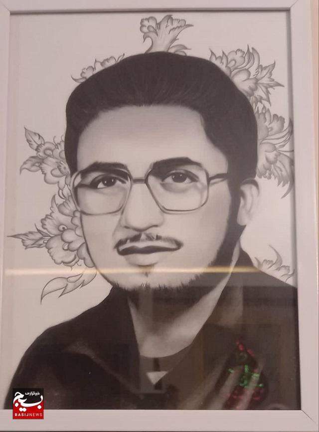خواهران بسیجی پایگاه شهید حاج موسایی از مادر شهید فارسیان دیدار کردند