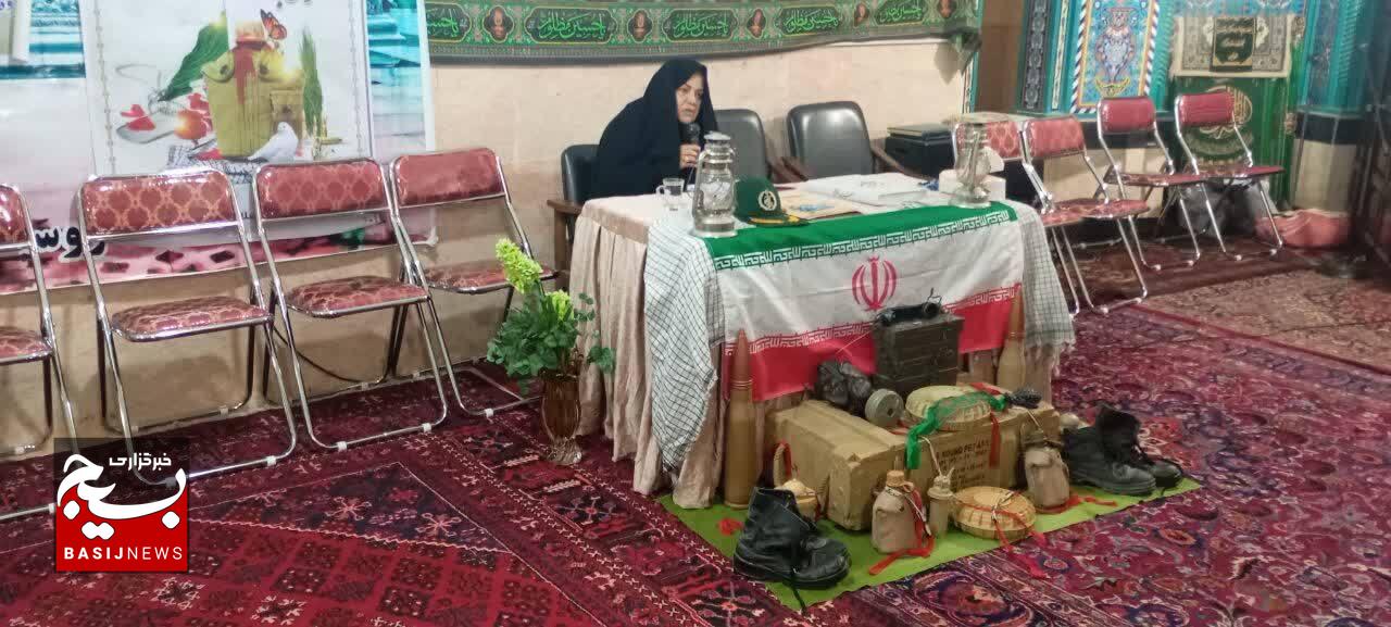 الگوی خدمت بیمنت در تفرش/ در گرمای خدمت، ایمان میدرخشد الگوی خدمت بیمنت در تفرش/ در گرمای خدمت، ایمان میدرخشد