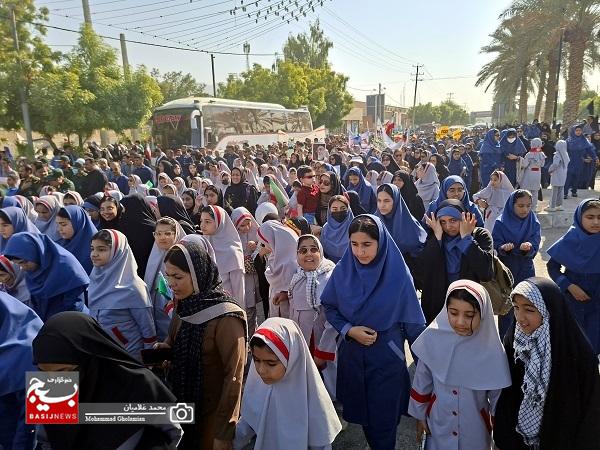 راهپیمایی روز ۱۳ آبان در بندر کنگان برگزار شد