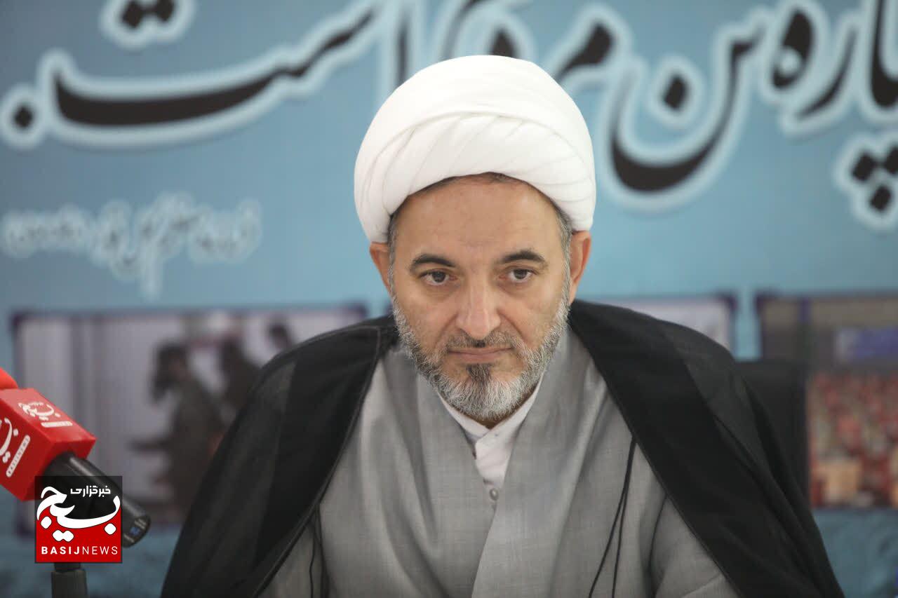 آیین تکریم و معارفه مسئول سازمان بسیج دانش‌آموزی با حضور سردار سلیمانی