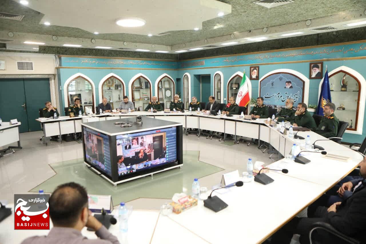 آیین تکریم و معارفه مسئول سازمان بسیج دانش‌آموزی با حضور سردار سلیمانی