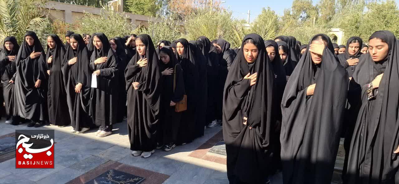 اعزام ۲۰۰ دانش‌آموز پلدختری به اردوهای راهیان نور جنوب کشور