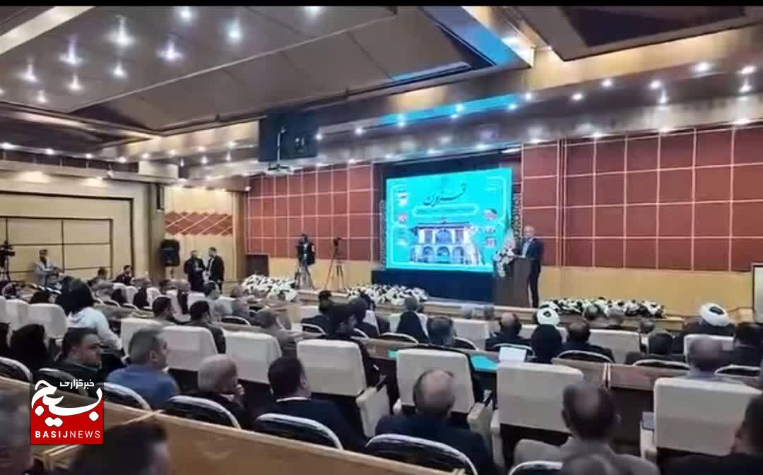 دیدار رییس جمهور پزشکیان با فعالان فرهنگی و نخبگان استان قزوین 