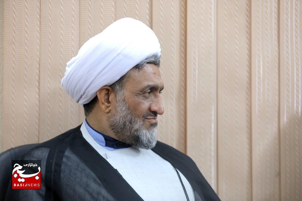 دیدار سردار سلیمانی با رئیس جامعه مدرسین حوزه علمیه قم