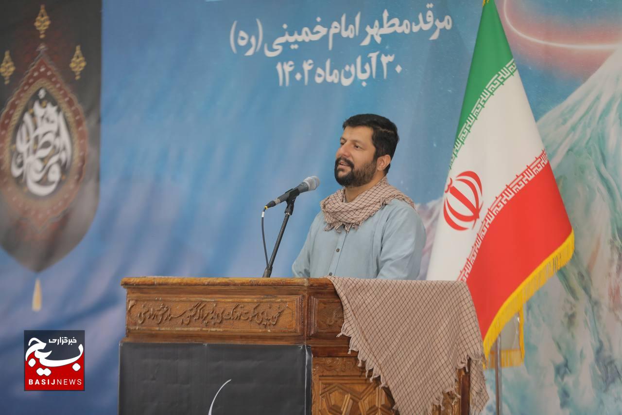 گردهمایی دانشجویان و طلاب بسیجی با حضور رئیس مجلس شورای اسلامی