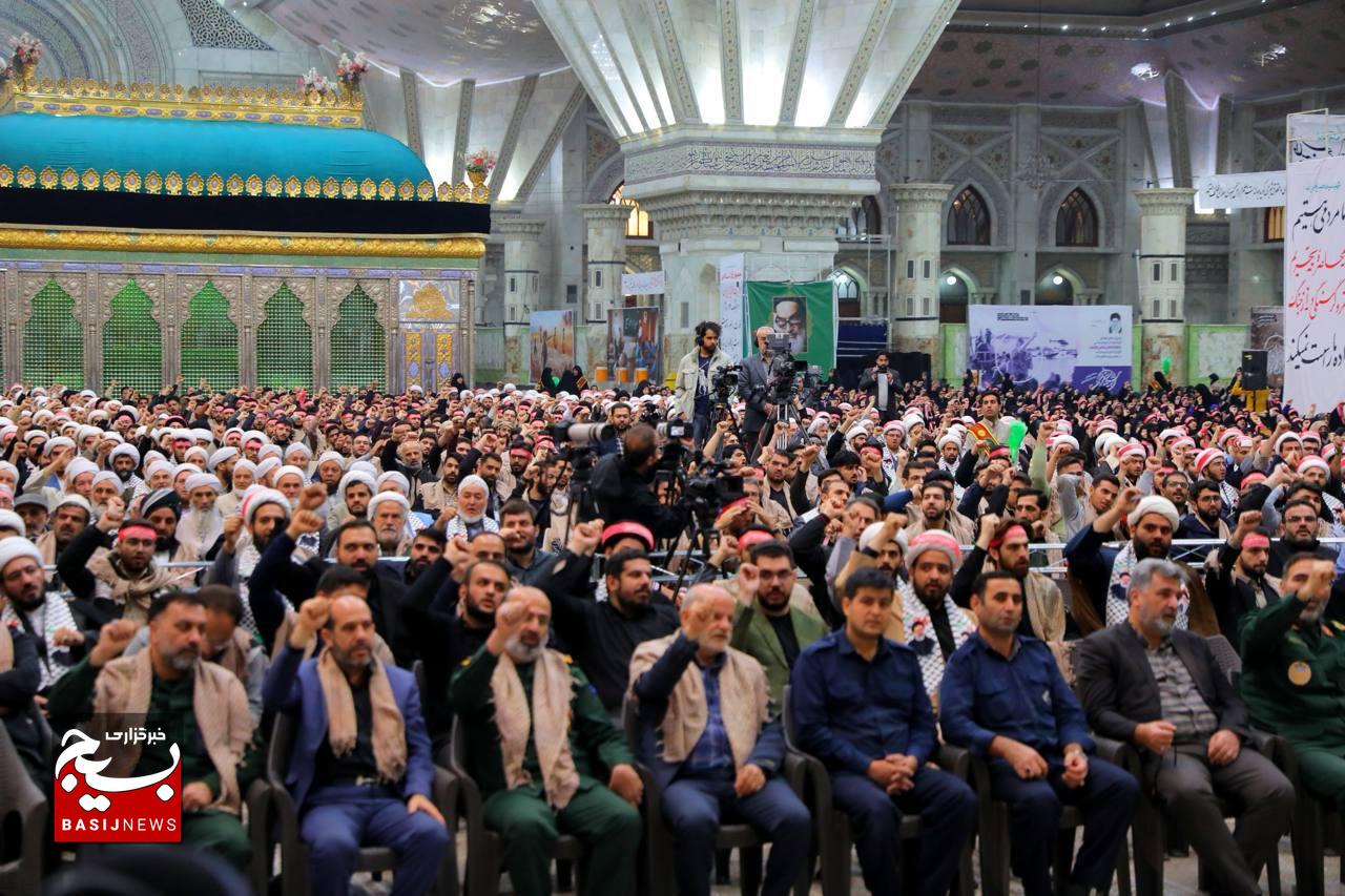 گردهمایی دانشجویان و طلاب بسیجی با حضور رئیس مجلس شورای اسلامی
