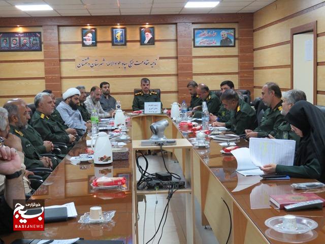 اردوی راهیان نور در مقابل توفان تهاجم فرهنگی دشمن، بهترین راهکار است اردوی راهیان نور در مقابل توفان تهاجم فرهنگی دشمن، بهترین راهکار است