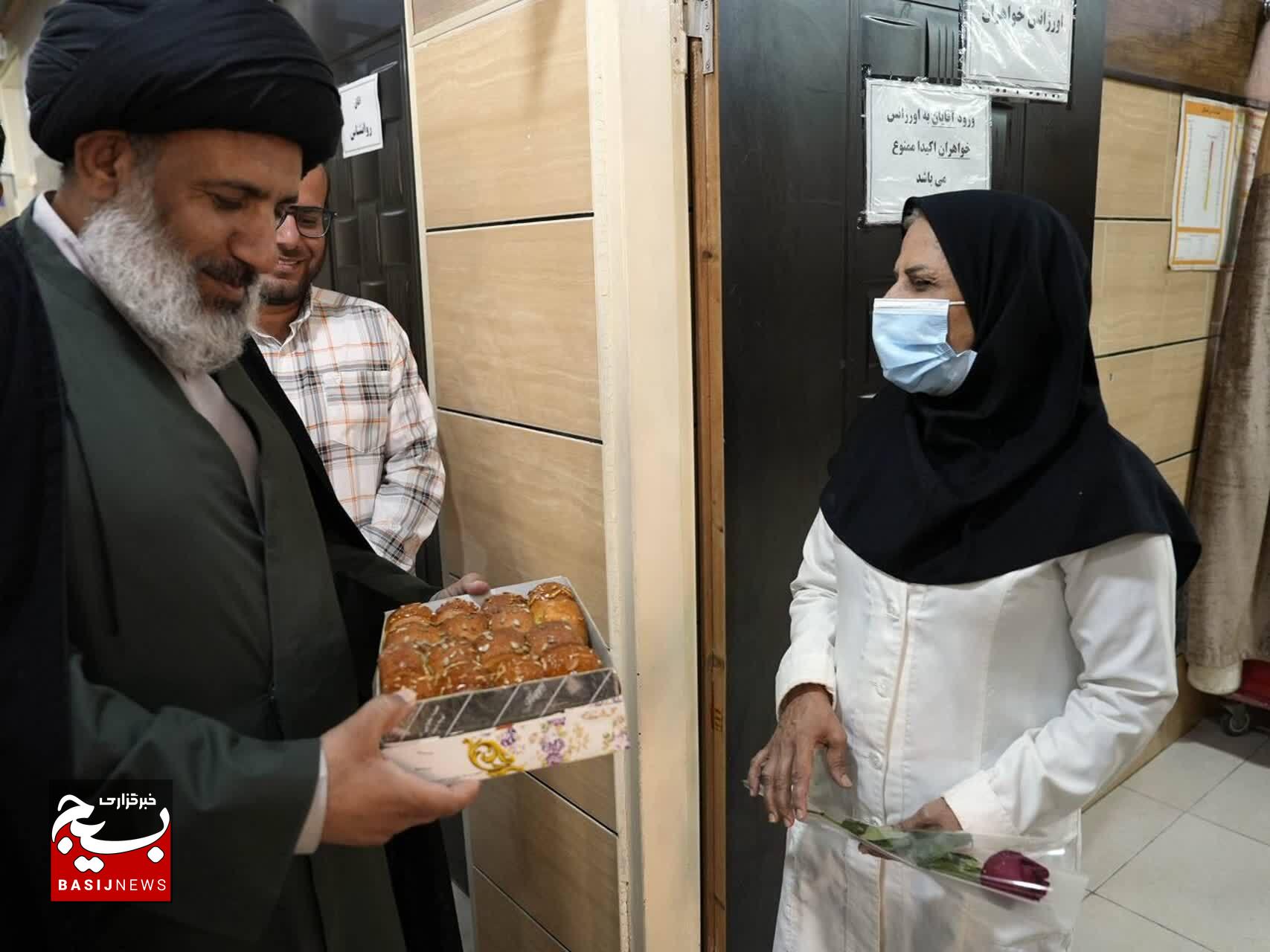 حضرت زینب (س) مکتب جاودانه ایمان و عزت است حضرت زینب (س) مکتب جاودانه ایمان و عزت است