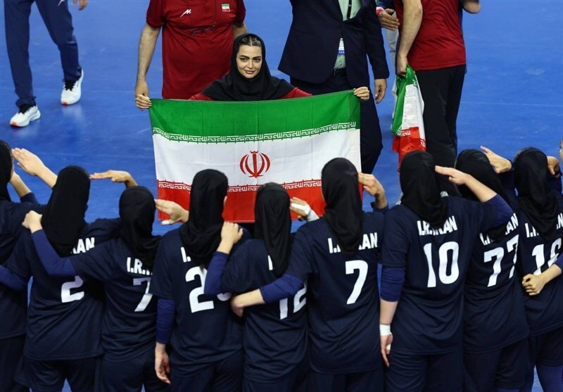 پیام تبریک بسیج ورزشکاران در پی کسب مدال طلای تاریخی دختران هندبالیست ایران پیام تبریک بسیج ورزشکاران در پی کسب مدال طلای تاریخی دختران هندبالیست ایران