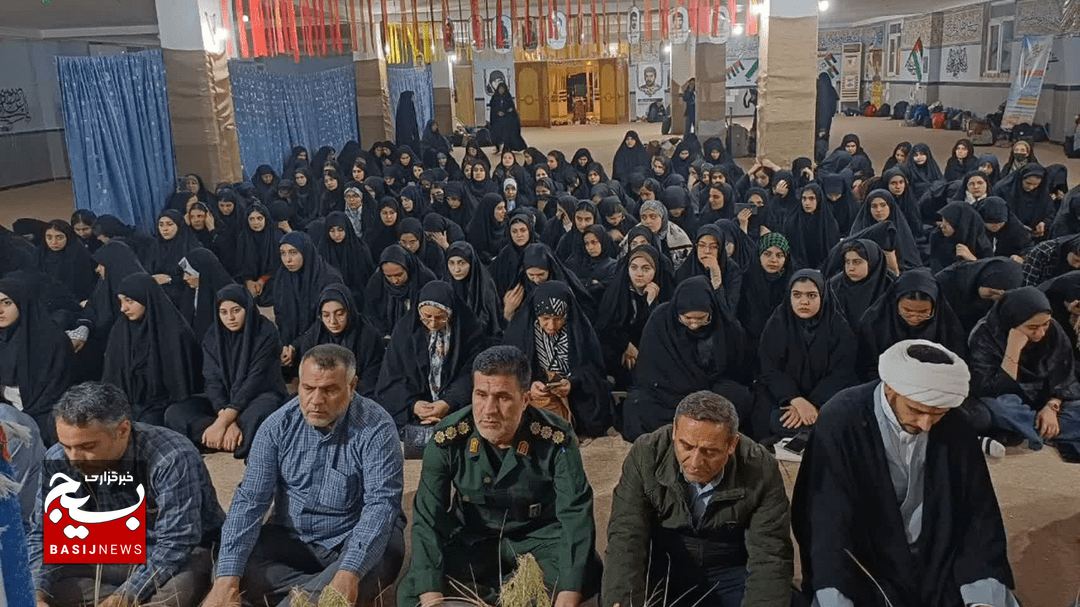 اعزام ۴۰۰ دانشآموز اردبیلی به مناطق عملیاتی جنوب کشور اعزام ۴۰۰ دانشآموز اردبیلی به مناطق عملیاتی جنوب کشور