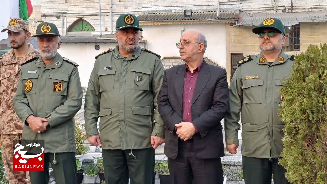 ادای احترام  به مقام روحانی شهید میرزاکوچک خان جنگی در رشت