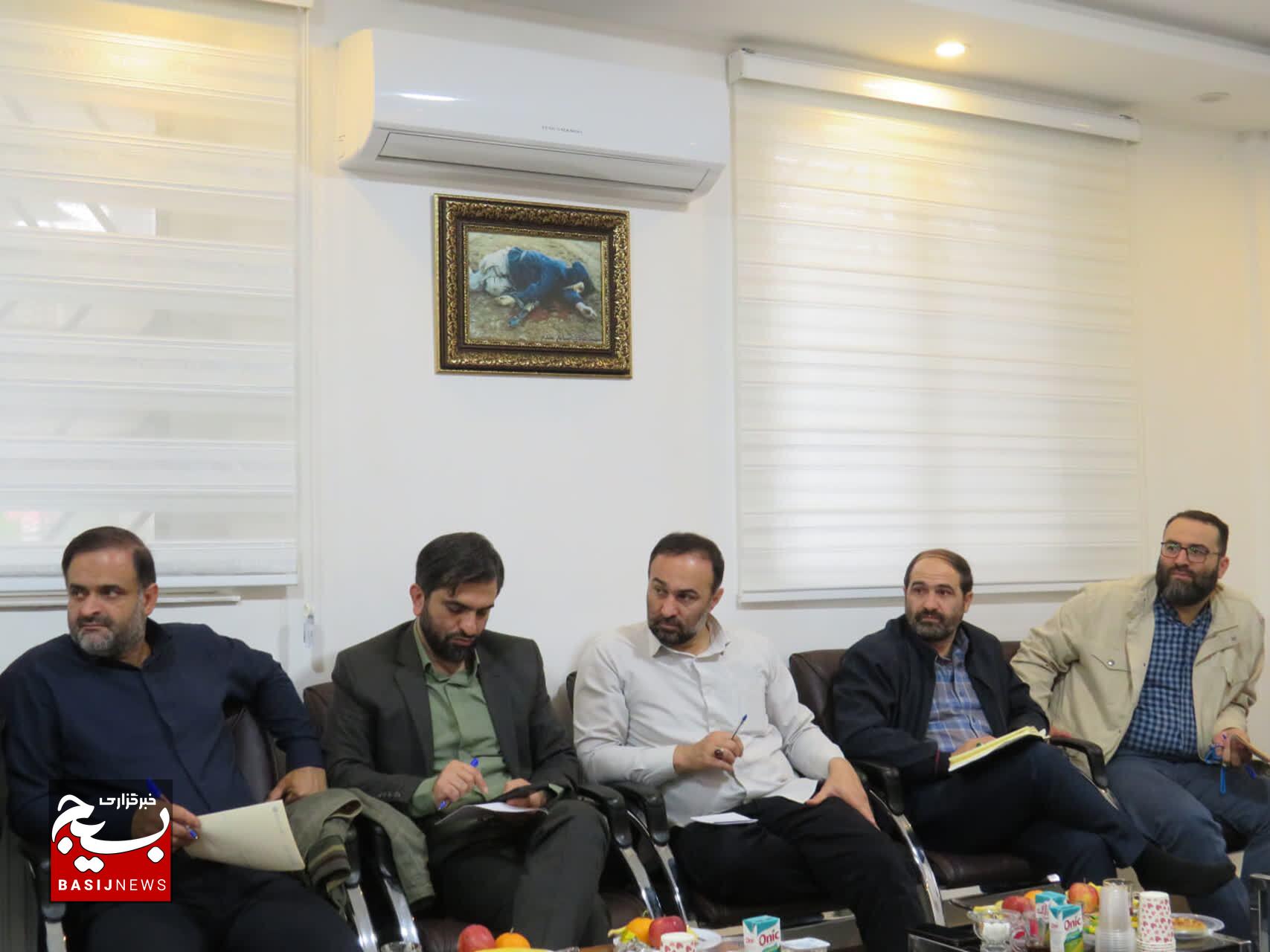 هیئتهای اندیشهورز نقش اصلی در جهتدهی برنامههای بسیج دارند هیئتهای اندیشهورز نقش اصلی در جهتدهی برنامههای بسیج دارند