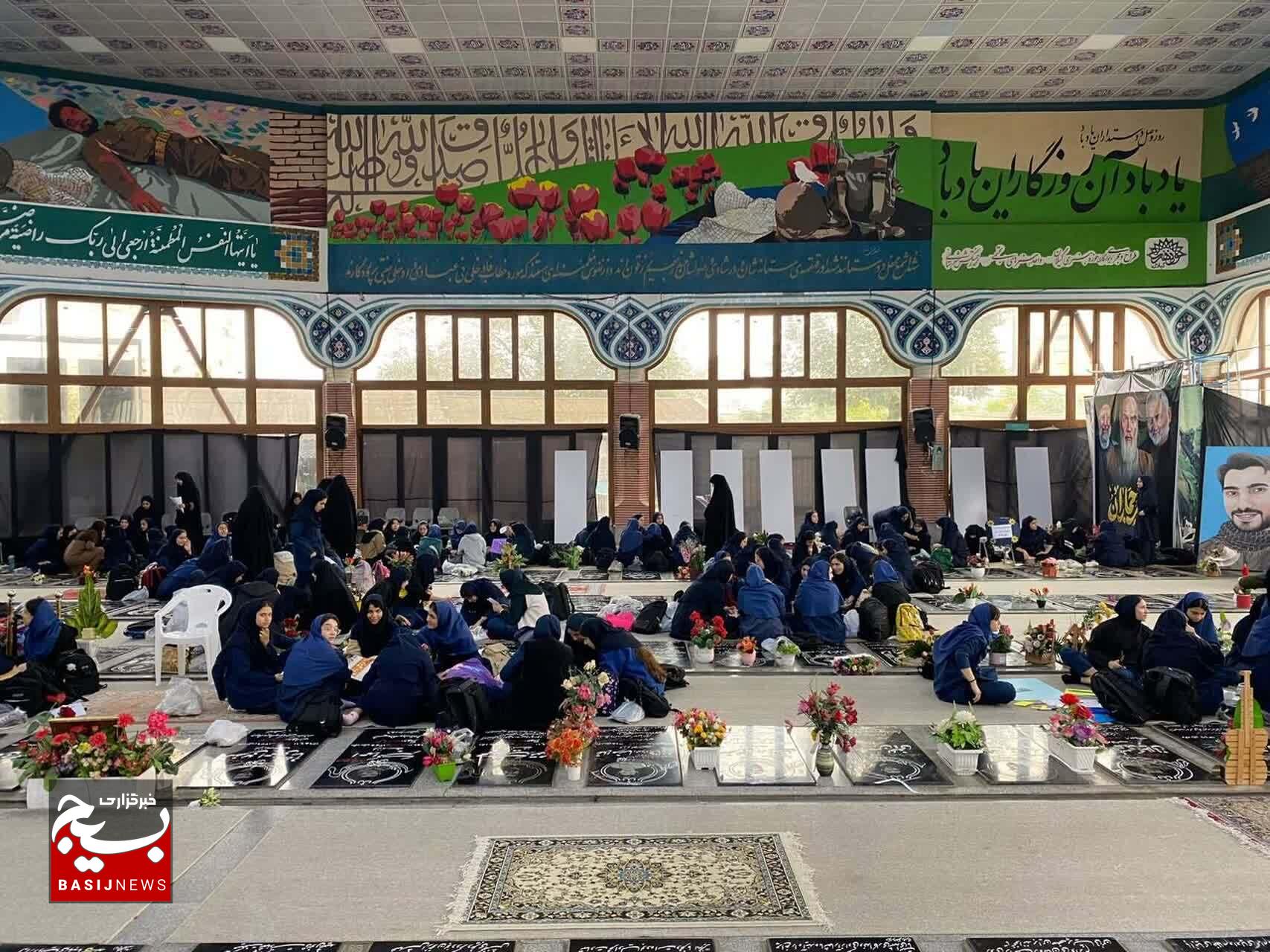 برگزاری اردوی آمادگی دفاعی دانش‌آموزان دختر در مزار شهدای رشت  