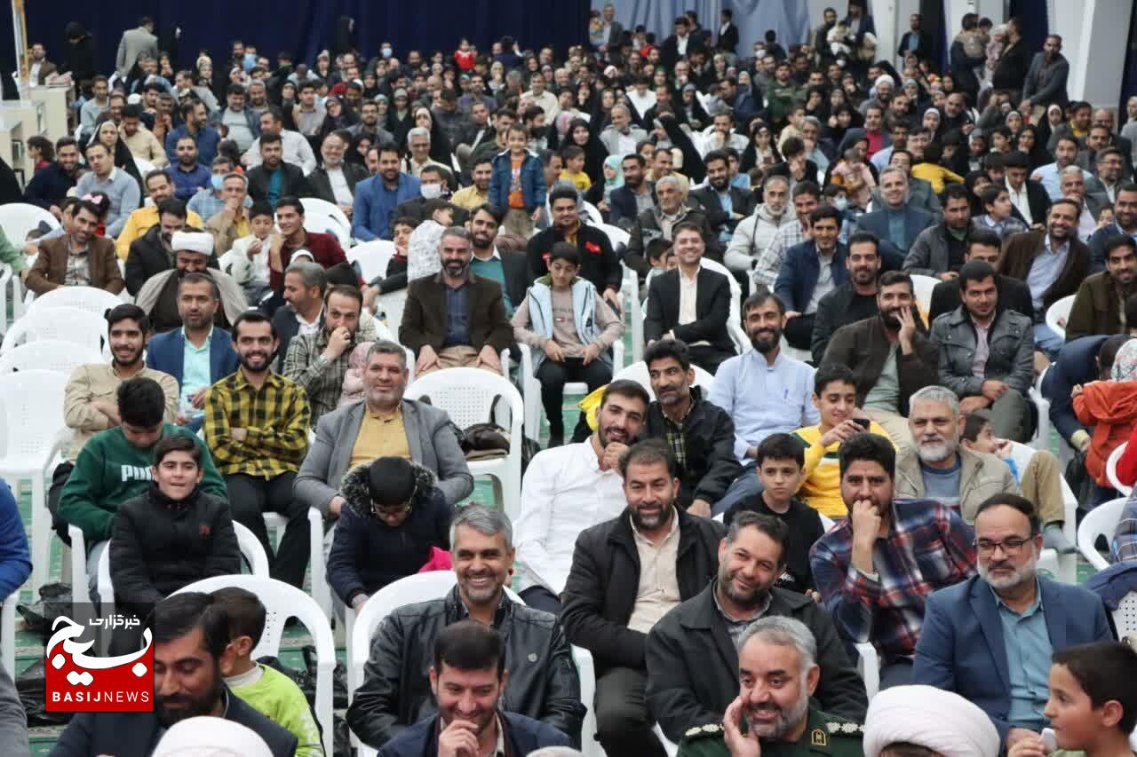 زن ایرانی با انقلاب اسلامی جایگاه حقیقی و ارزشمند خود را پیدا کرد زن ایرانی با انقلاب اسلامی جایگاه حقیقی و ارزشمند خود را پیدا کرد
