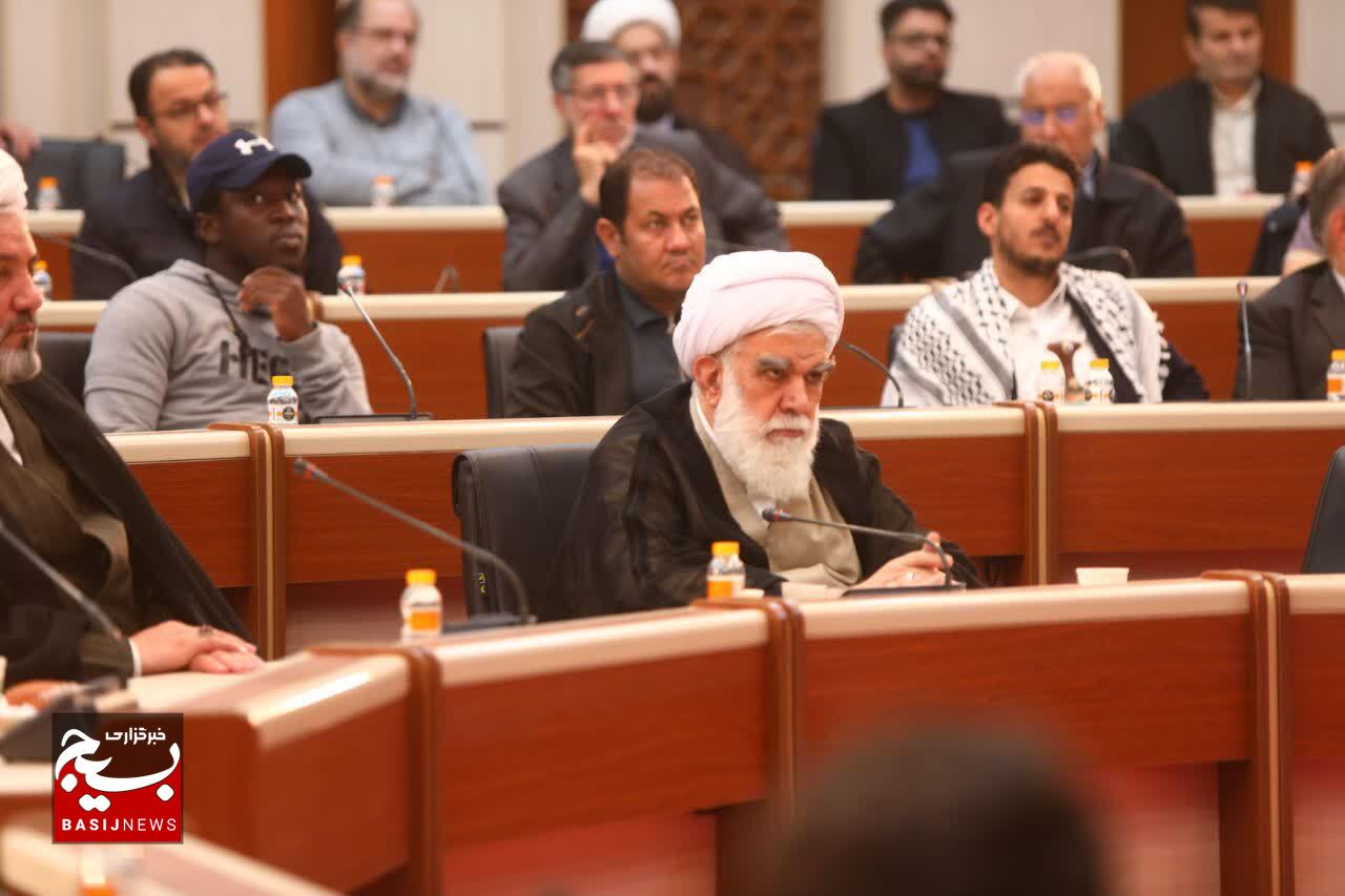 نشست تخصصی «بررسی ابعاد بین‌المللی پیروزی جمهوری اسلامی ایران در نبرد با  رژیم متجاوز اسرائیل، آمریکا و حامیان استکبار جهانی در جنگ ۱۲ روزه»