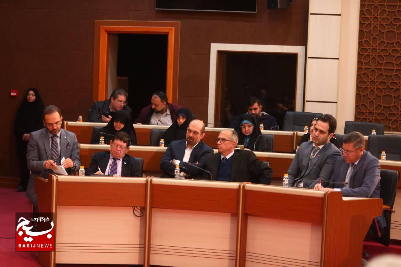 نشست تخصصی «بررسی ابعاد بین‌المللی پیروزی جمهوری اسلامی ایران در نبرد با  رژیم متجاوز اسرائیل، آمریکا و حامیان استکبار جهانی در جنگ ۱۲ روزه»
