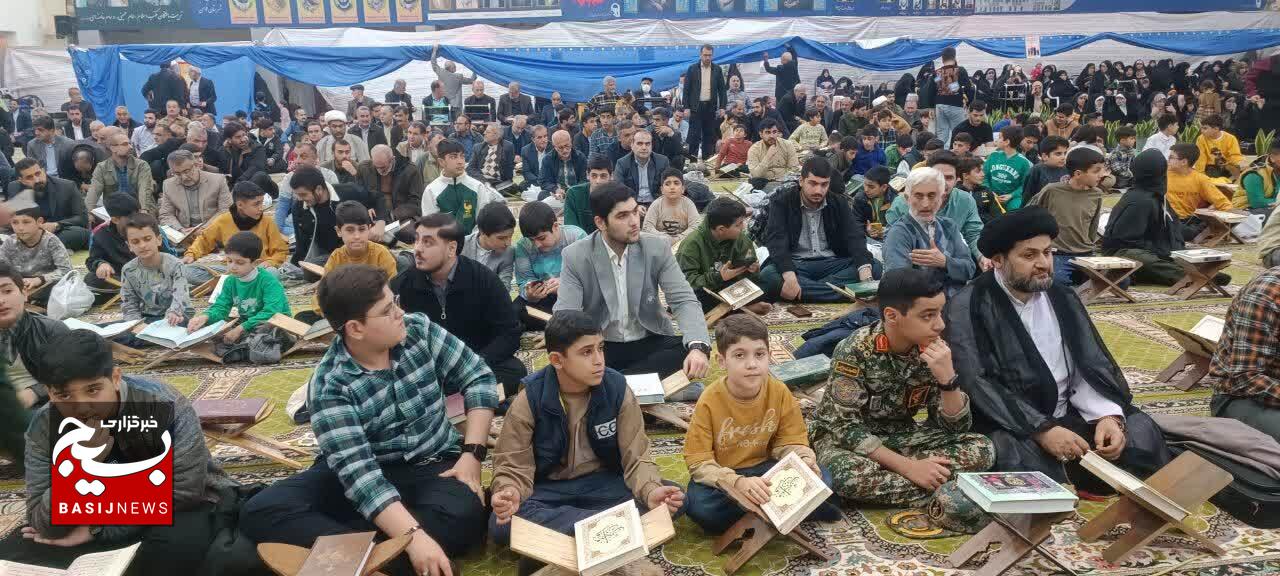 انقلاب اسلامی خط بطلان بر تحقیر زن در غرب کشید انقلاب اسلامی خط بطلان بر تحقیر زن در غرب کشید