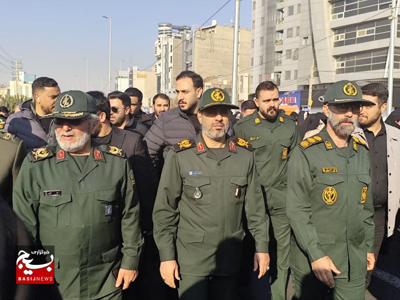 استمرار راه شهدا، ضامن پیروزیهای بزرگ ملت ایران استمرار راه شهدا، ضامن پیروزیهای بزرگ ملت ایران