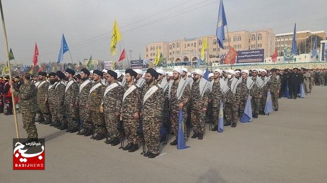 مانور قدرت و آمادگی بسیجیان تهران بزرگ در هفته بسیج