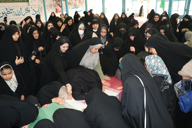 شهید گمنام مهمان ویژه مراسم روضه خانوادگی در خیمه گلستان شهدا