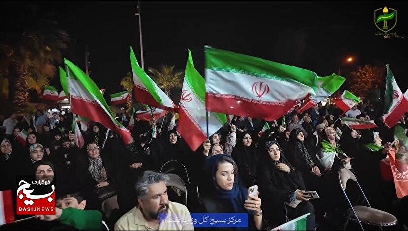 حضور پرشور بسیجیان وزارت نفت در شصت‌مین شب تجمع امت حزب الله در میدان فلسطین