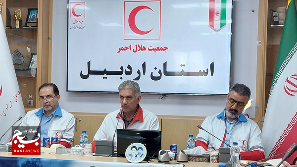 جمعیت هلال احمر اردبیل ۹۰۰۰۰ داوطلب دارد جمعیت هلال احمر اردبیل ۹۰۰۰۰ داوطلب دارد