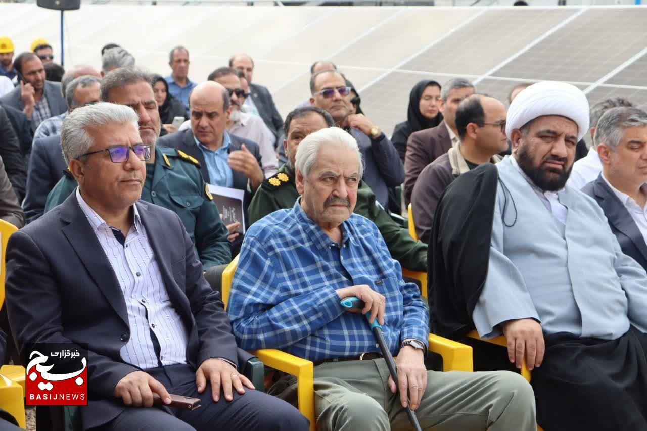دیار آفتاب در صدر توسعه انرژی خورشیدی کشور؛ افتتاح نیروگاه ۶ مگاواتی در فرمهین دیار آفتاب در صدر توسعه انرژی خورشیدی کشور؛ افتتاح نیروگاه ۶ مگاواتی در فرمهین