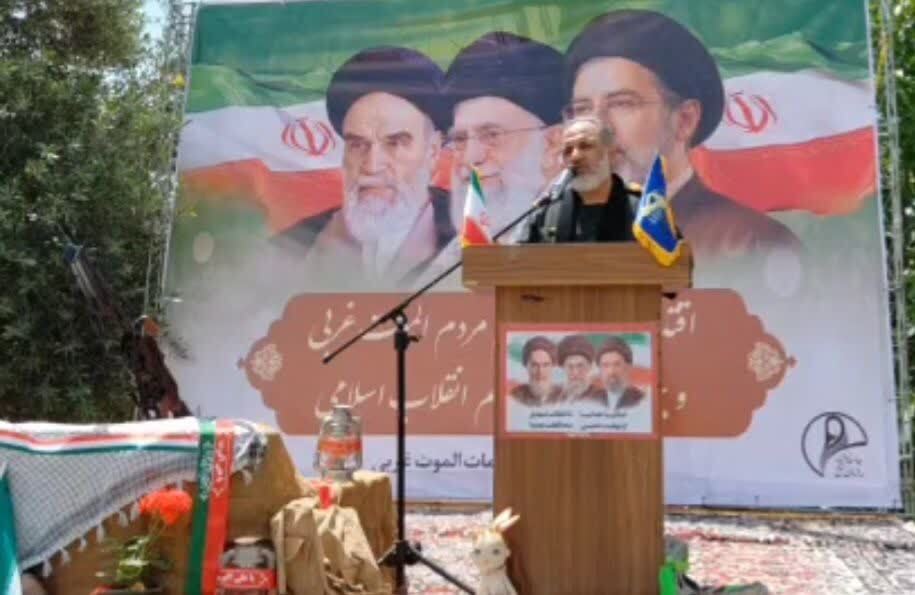 حضور خانواده‌ها در صحنه، نشانه بصیرت و آمادگی برای پاسداری از ارزش‌هاست