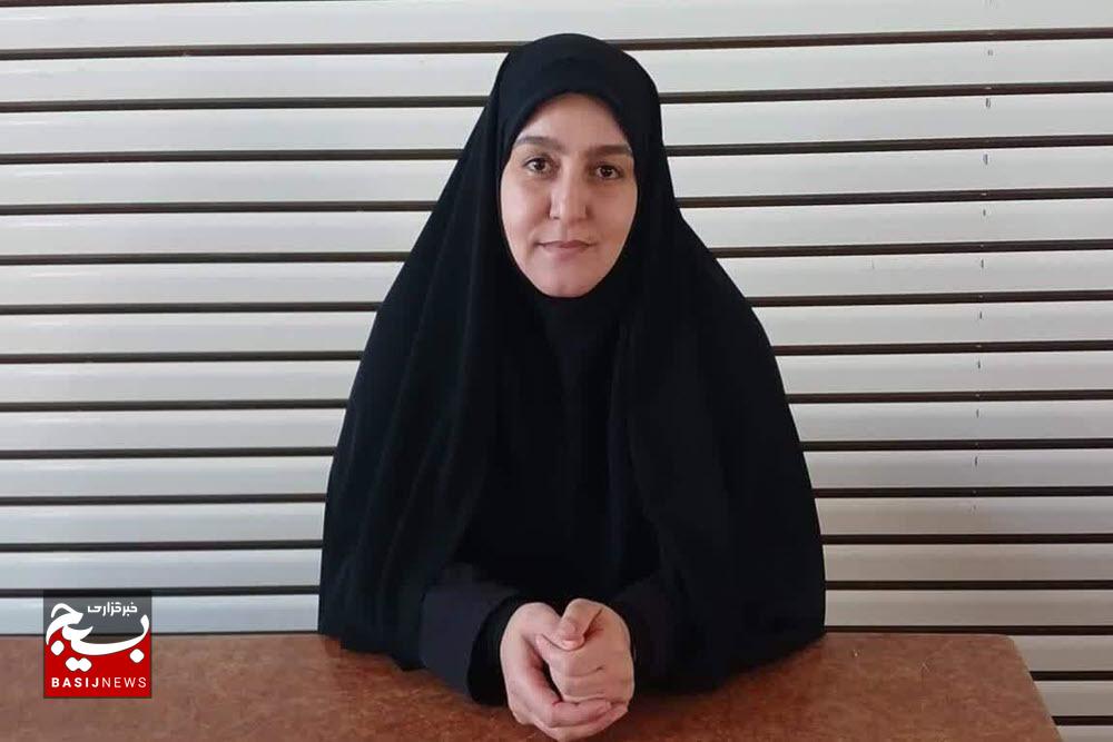 جشن «پیوند آسمانی» برای ۱۴ زوج جوان نهاوندی برگزار شد/ ترویج ازدواج به سبک فاطمی و علوی 