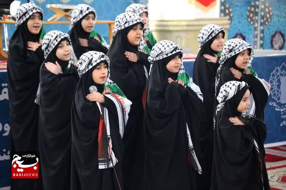 شهید رئیسی با جهاد خستگیناپذیر، ایران را به ریل درست بازگرداند شهید رئیسی با جهاد خستگیناپذیر، ایران را به ریل درست بازگرداند
