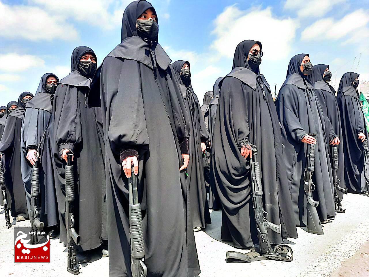 نمایش اقتدار گردانهای کوثر ناحیه مقاومت بسیج مالک اشتر مشهد برگزار شد نمایش اقتدار گردانهای کوثر ناحیه مقاومت بسیج مالک اشتر مشهد برگزار شد
