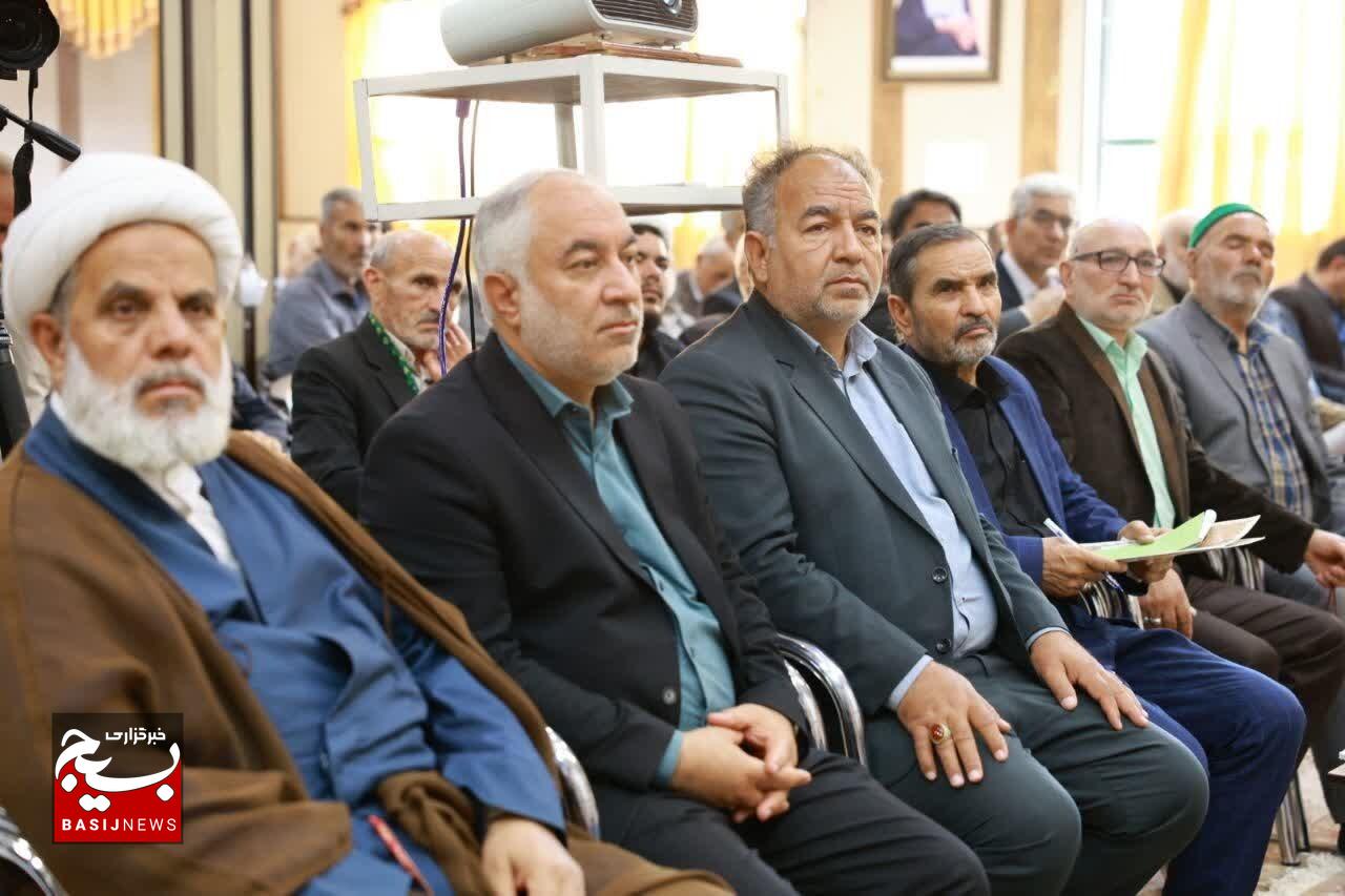 انجام ۱۴ میلیارد دلار مبادلات تجاری با کشور عراق در سال گذشته/ اجرای پویش کاشی حرم به نیابت از قائد شهید امت انجام ۱۴ میلیارد دلار مبادلات تجاری با کشور عراق در سال گذشته/ اجرای پویش کاشی حرم به نیابت از قائد شهید امت