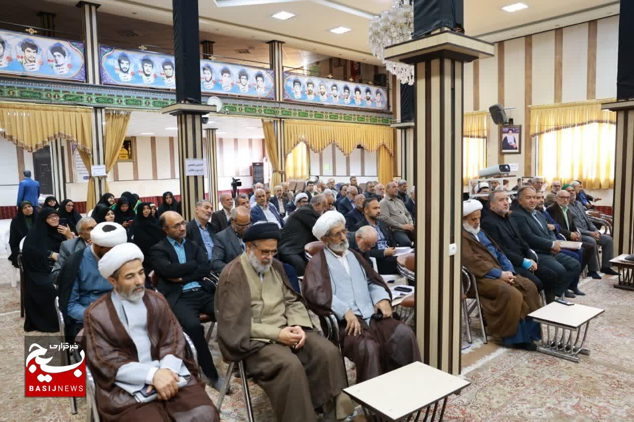 انجام ۱۴ میلیارد دلار مبادلات تجاری با کشور عراق در سال گذشته/ اجرای پویش کاشی حرم به نیابت از قائد شهید امت انجام ۱۴ میلیارد دلار مبادلات تجاری با کشور عراق در سال گذشته/ اجرای پویش کاشی حرم به نیابت از قائد شهید امت