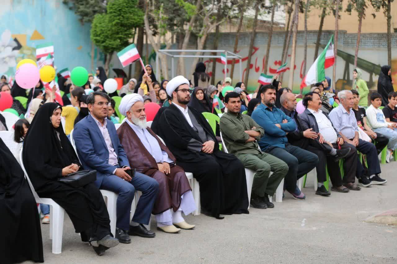 همایش دختران جانفدا شهرستان آبیک (ایراندخت) برگزار شد