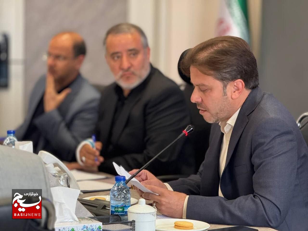 حمایت بیش از ۹۶۰۰ اشتغال توسط صندوق های قرض‌الحسنه مردمی بسیج/ کسب رتبه برتر درصد جذب تسهیلات توسط بسیج سازندگی خراسان‌جنوبی 