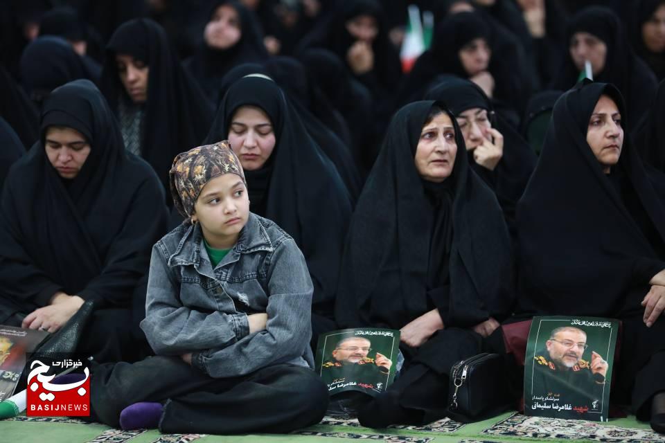 مراسم چهلمین روز شهادت سرلشکر پاسدار حاج غلامرضا سلیمانی