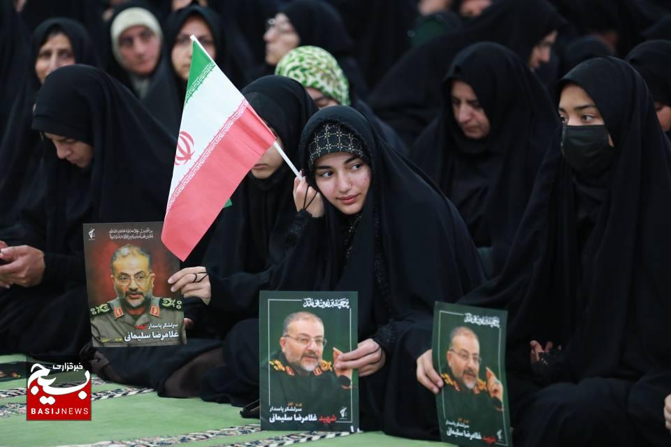 مراسم چهلمین روز شهادت سرلشکر پاسدار حاج غلامرضا سلیمانی