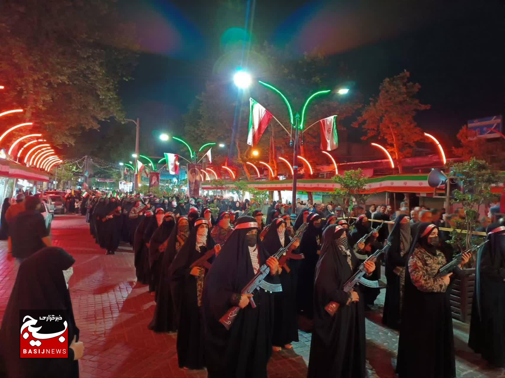 رژه بانوان فاطمی لاهیجان  در رزمایش « جان فدا »