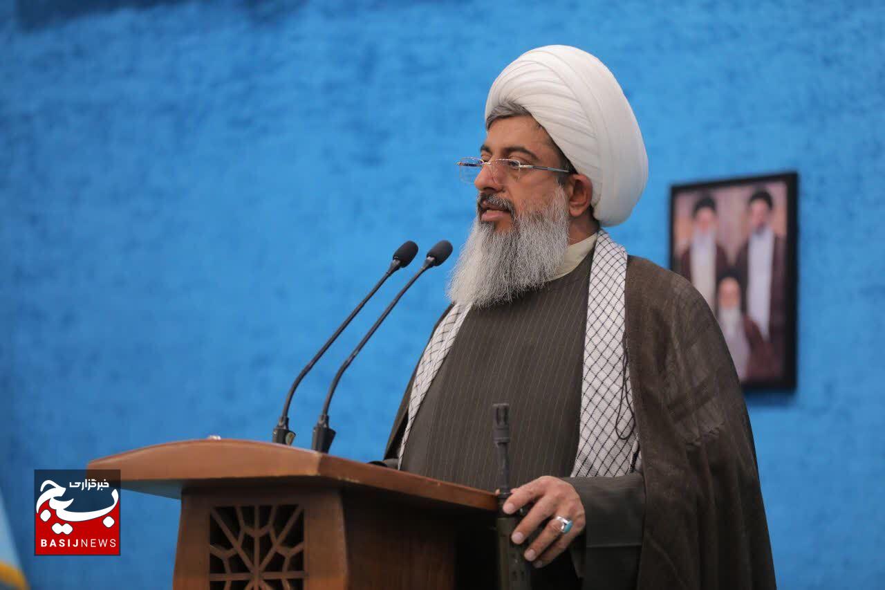 مدیریت تنگه هرمز، ابزار مقابله با تحریمها شد / ضرورت ایجاد سامانه جامع برای کنترل بازار مدیریت تنگه هرمز، ابزار مقابله با تحریمها شد / ضرورت ایجاد سامانه جامع برای کنترل بازار