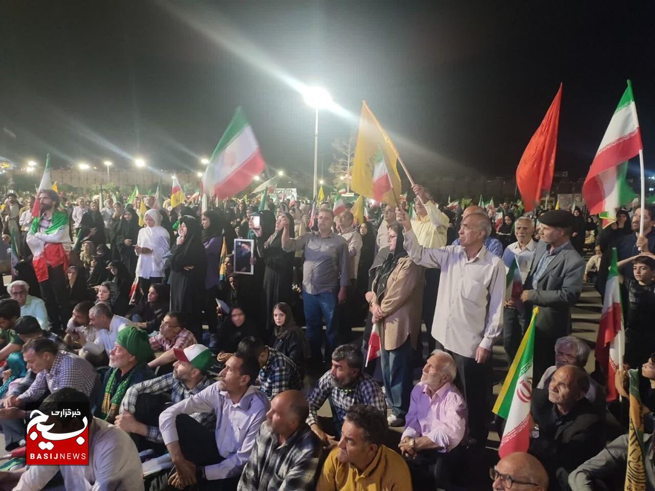 غدیر سند افتخار دنیای اسلام و نسخه نجات بخش انسانیت است غدیر سند افتخار دنیای اسلام و نسخه نجات بخش انسانیت است