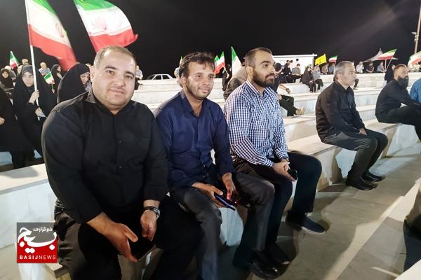 تجلیل از خانواده شهدای مداح و پیرغلامان حسینی کنگان تجلیل از خانواده شهدای مداح و پیرغلامان حسینی کنگان
