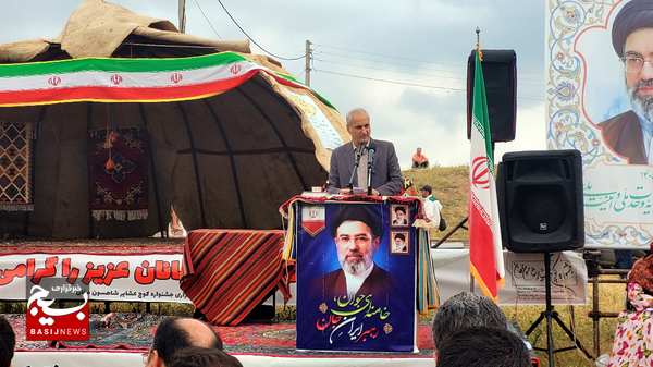 دولت آمادگی کامل برای رفع چالشهای آموزشی، زیرساختی و راه عشایر دارد دولت آمادگی کامل برای رفع چالشهای آموزشی، زیرساختی و راه عشایر دارد