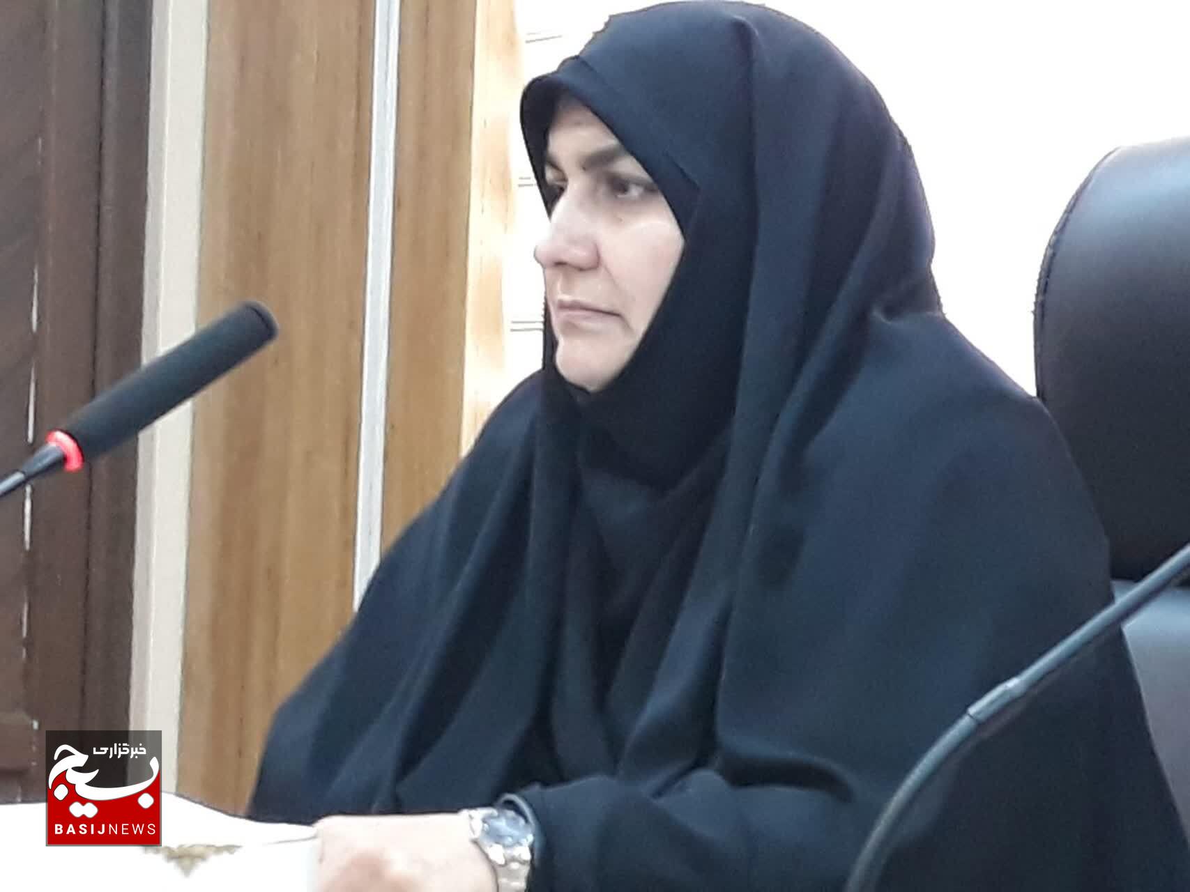 نشست تخصصی «بانوی مقاوم، خانواده مقاوم» در الیگودرز برگزار شد