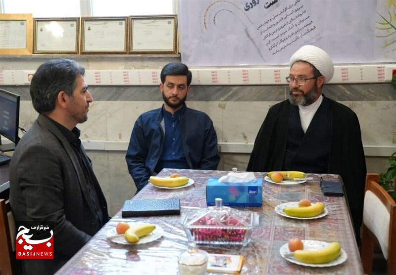 نقش مسئولانه جهاد دانشگاهی در بهبود زندگی اجتماعی نقش مسئولانه جهاد دانشگاهی در بهبود زندگی اجتماعی