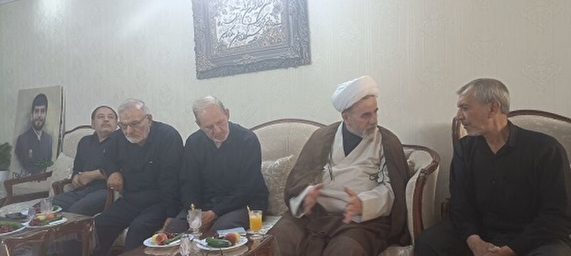 دیدار و سرکشی مسئولین سازمان بسیج پیشکسوتان از خانواده شهید میلاد نماینده + تصاویر