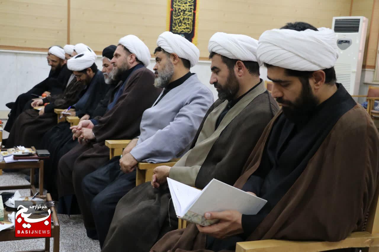 آیین تکریم و معارفه معاون تعلیم و تربیت بسیج سپاه انصارالمهدی (عج) استان زنجان 